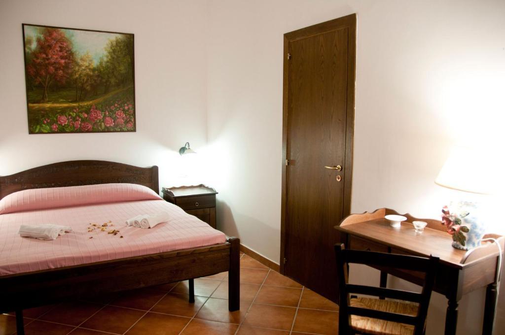 Casale Il Gheppio Konuk evi Laureana Cilento Oda fotoğraf